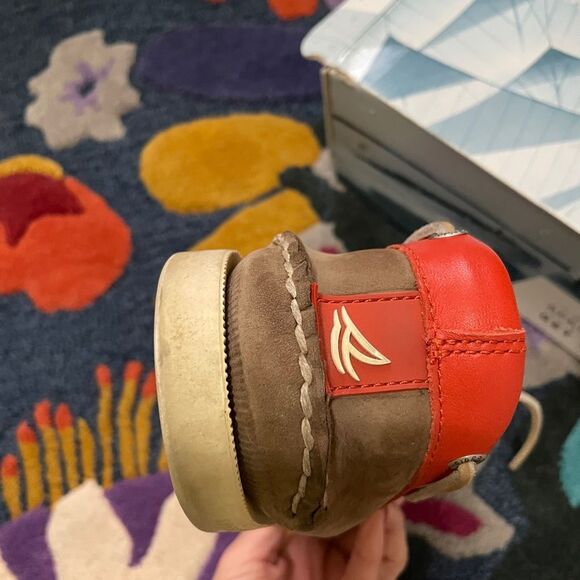 Sperry/10.5 boat/slip on shoes  - orange, tan and Cream. - Picture 5 of 8